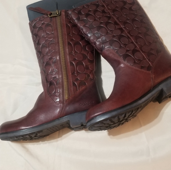 Brown coach boots size 10B - Picture 6 of 6